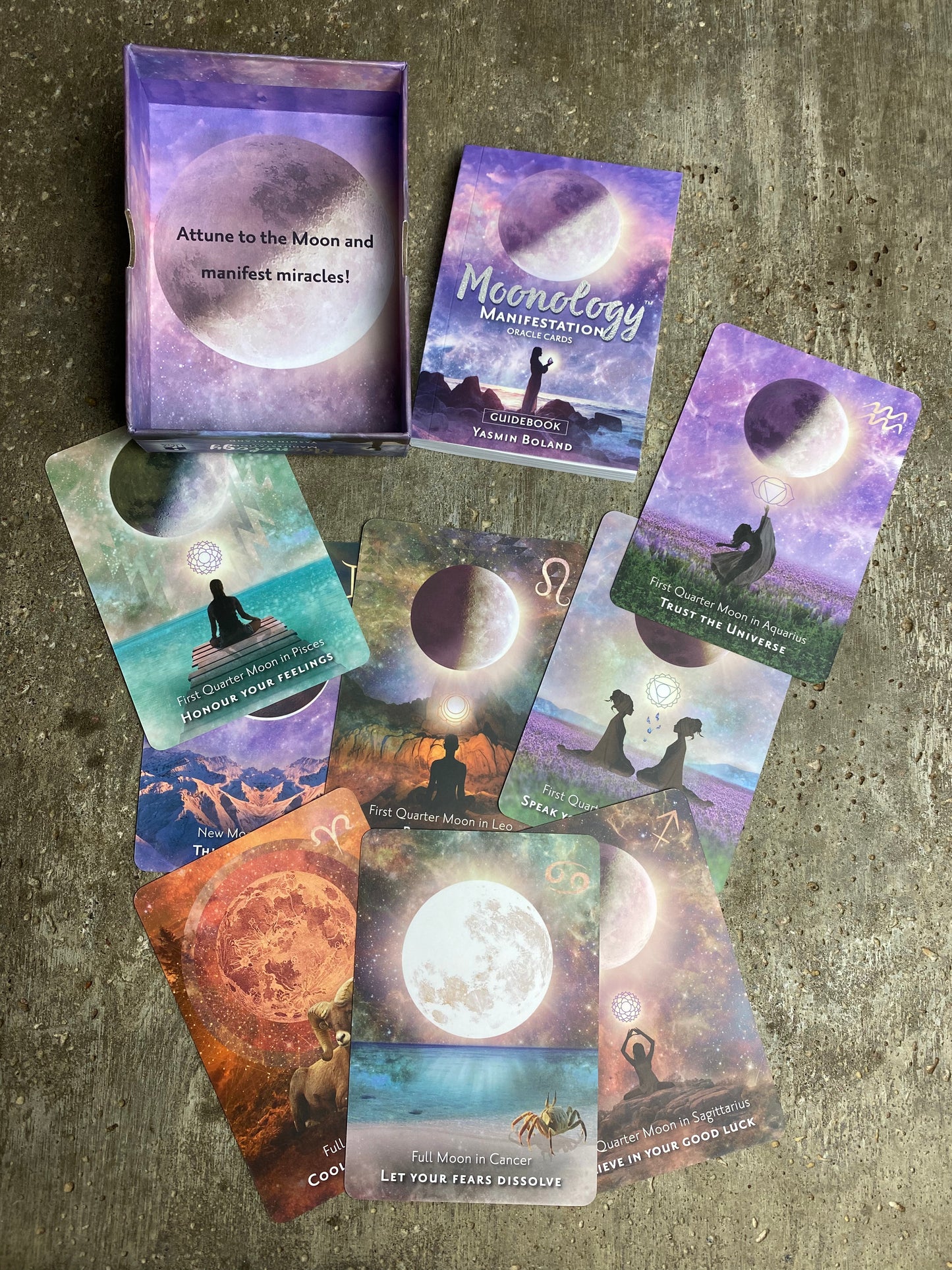 Moonology Manifestation Oracle cards